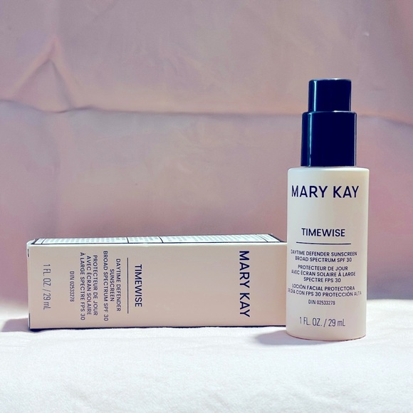 TimeWise® Daytime Defender Sunscreen Broad Spectrum SPF 30 - Picture 4 of 4